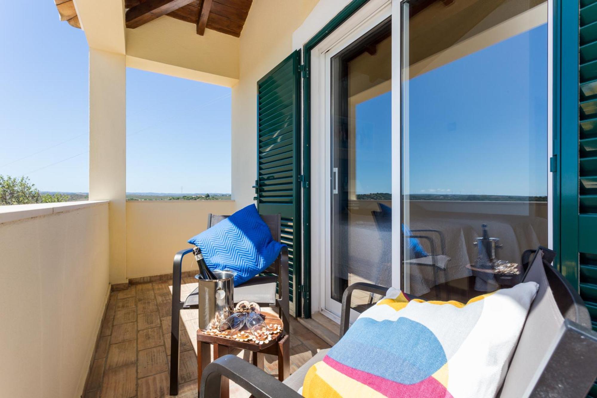 Bed and Breakfast The Sun Hill à Lagos Chambre photo